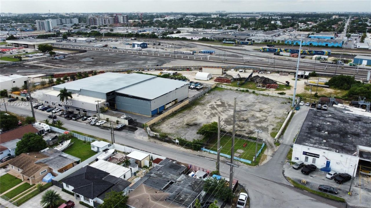 8600 NW 36th Ave, Miami, FL 33147 Photo