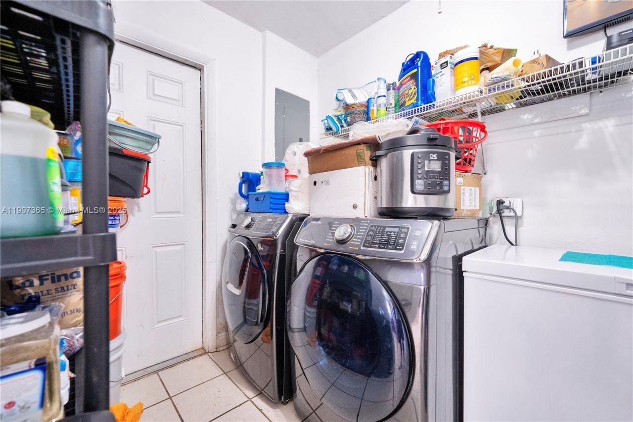 18922 SW 120th Ct, Miami, FL 33177 Photo