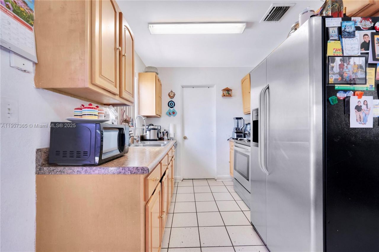 18922 SW 120th Ct, Miami, FL 33177 Photo