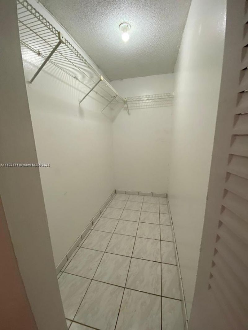 4803 NW 7th St, Unit 403-14, Miami, FL 33126 Photo