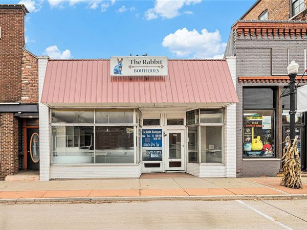 120 E Bridge Street, Plainwell, MI 49080