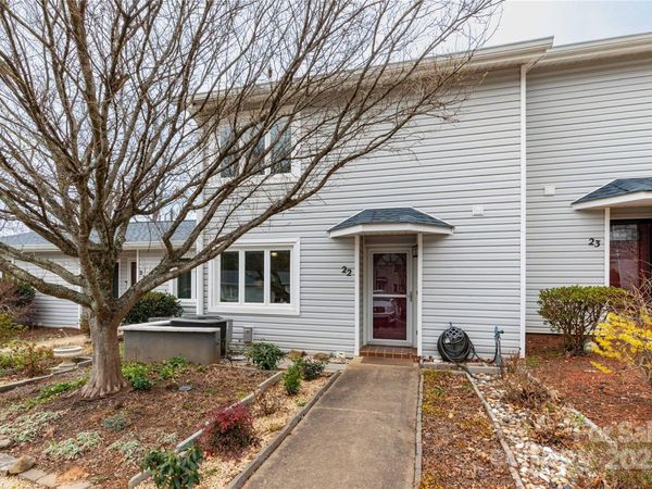 22 Hollybrook Drive, Asheville, NC 28803