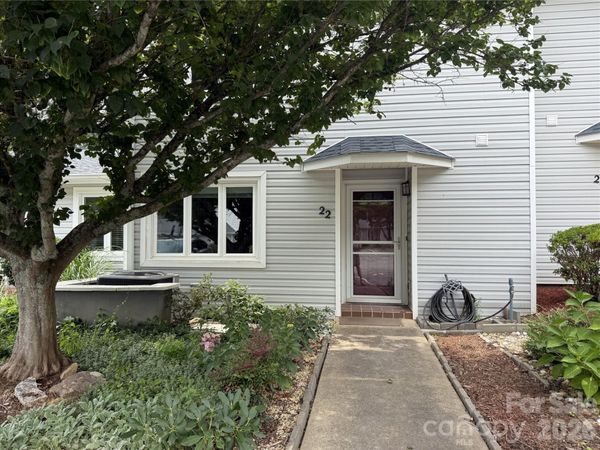22 Hollybrook Drive, Asheville, NC 28803