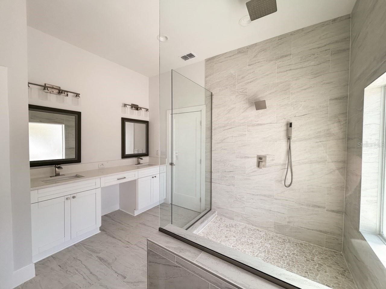 407 Georgia Avenue, Crystal Beach, FL 34681 Photo