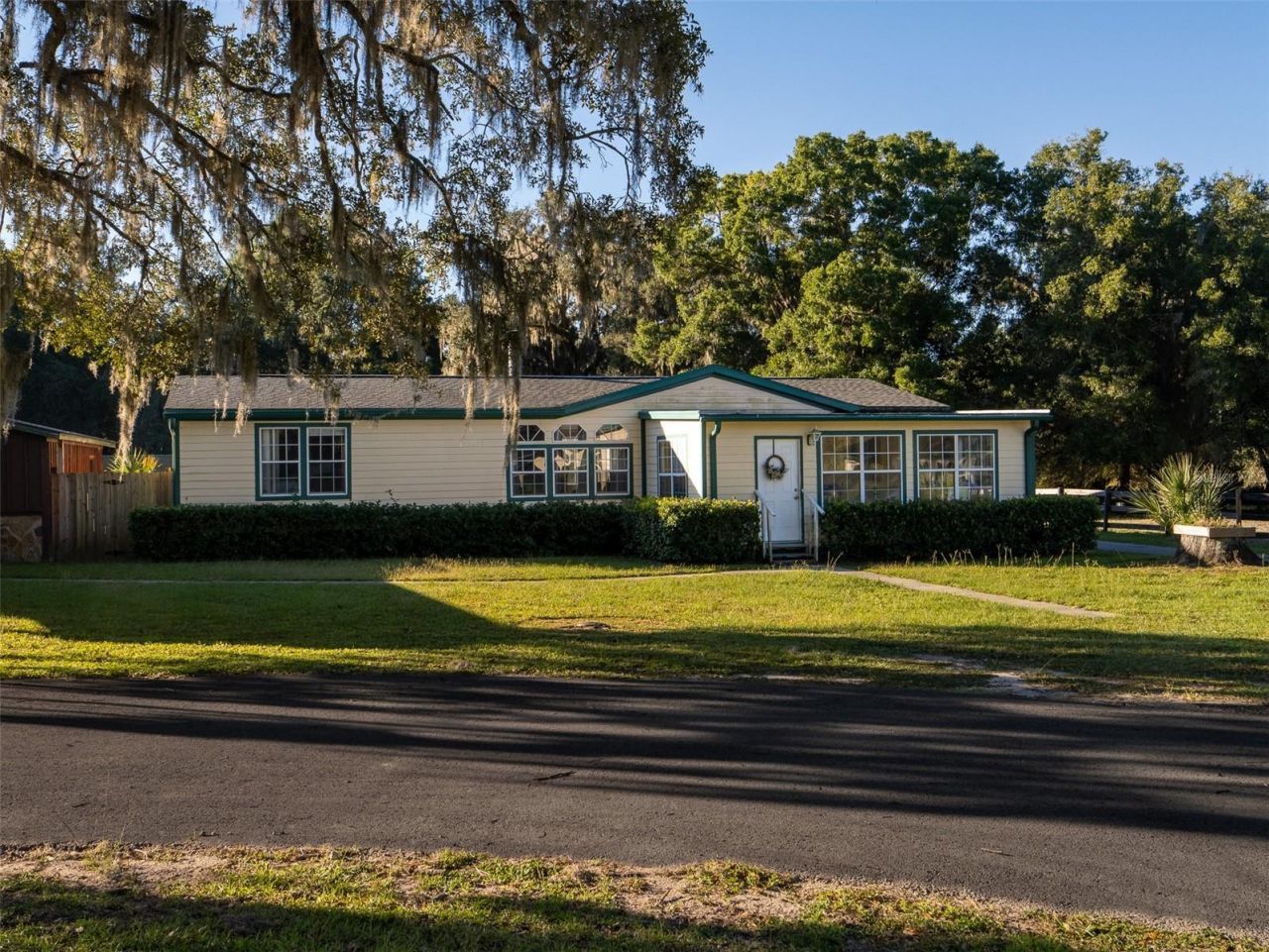 13010 NW 90th Avenue, Reddick, FL 32686 Photo