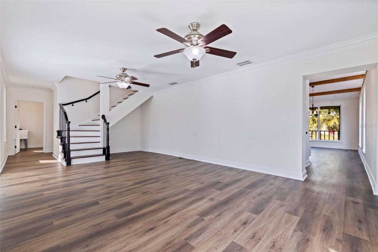 100 82nd Avenue N, Saint Petersburg, FL 33702 Photo