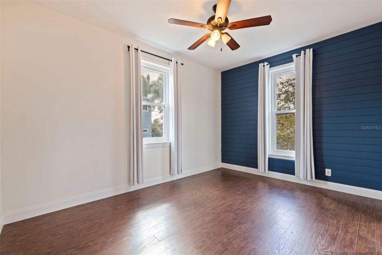 100 82nd Avenue N, Saint Petersburg, FL 33702 Photo