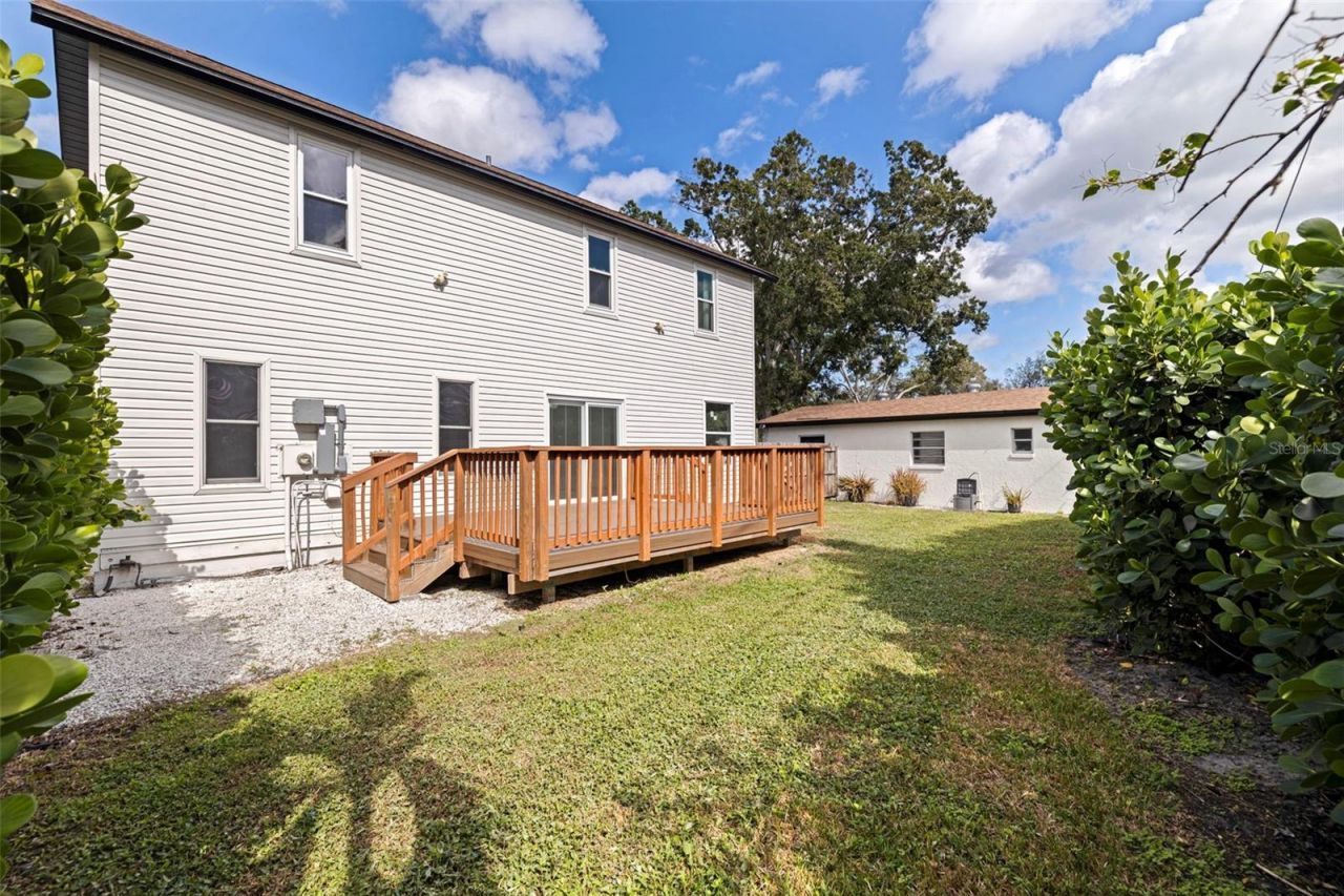 100 82nd Avenue N, Saint Petersburg, FL 33702 Photo