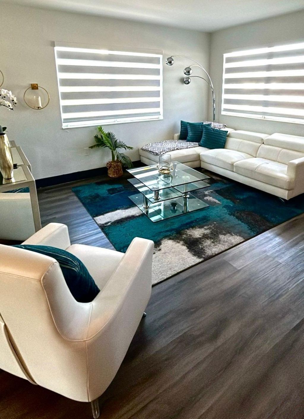 3080 NW 98, Miami, FL 33147 Photo