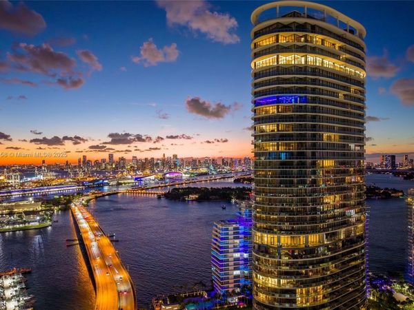 500 Alton Rd, Unit 2802, Miami Beach, FL 33139