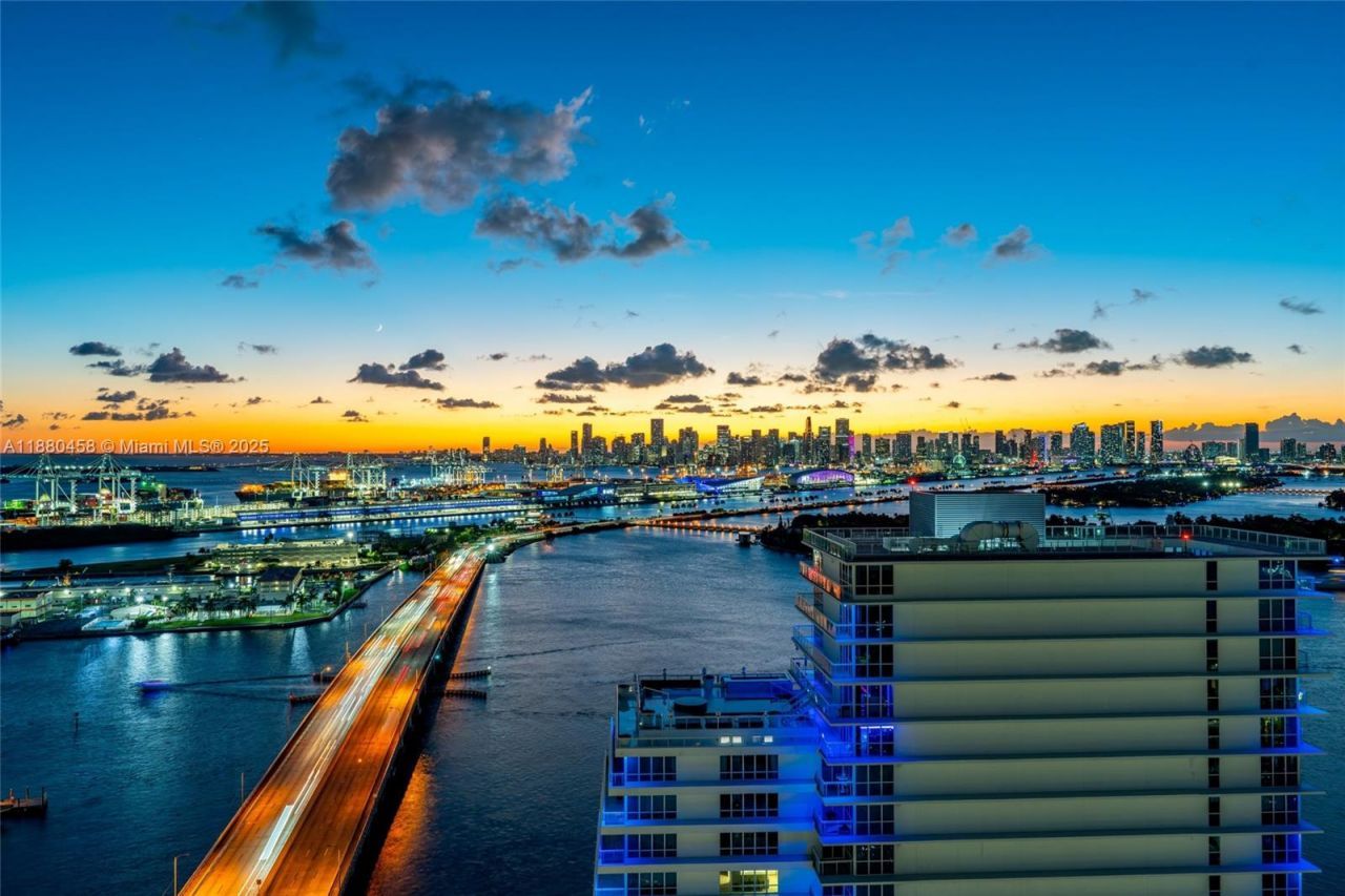 500 Alton Rd, Unit 2802, Miami Beach, FL 33139 Photo