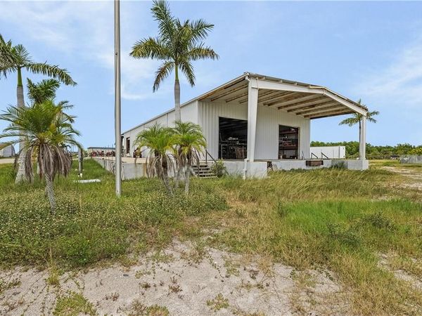 9703 Stringfellow RD, ST. JAMES CITY, FL 33956
