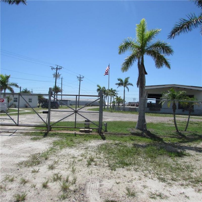 9703 Stringfellow Rd, Saint James City, FL 33956 Photo