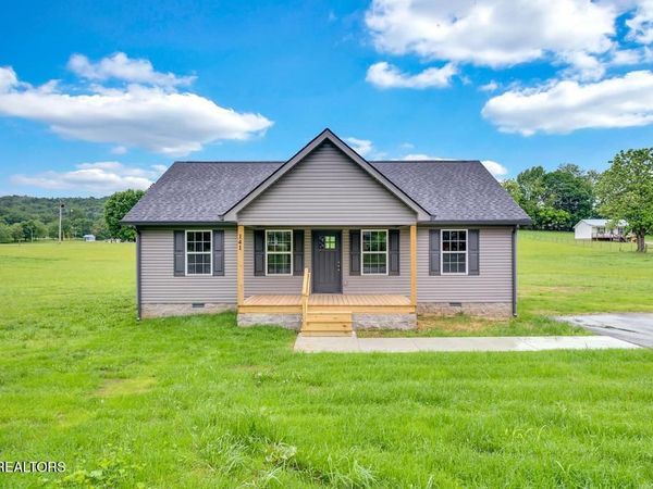 141 womack St, Doyle, TN 38559