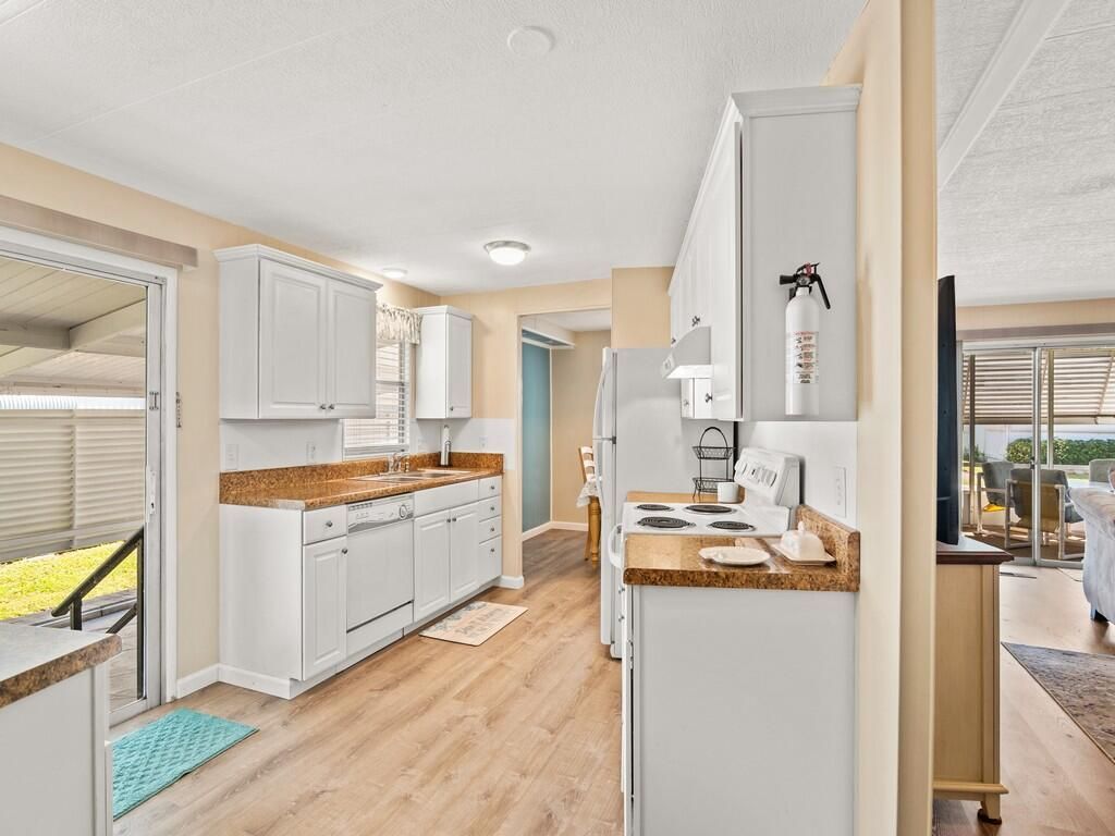 4800 SE Federal Highway Highway, Unit 76, Stuart, FL 34997 Photo