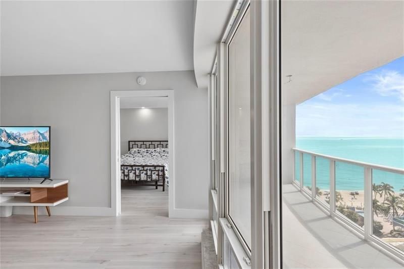 4100 Galt Ocean Drive, Unit 1004, Fort Lauderdale, FL 33308 Photo