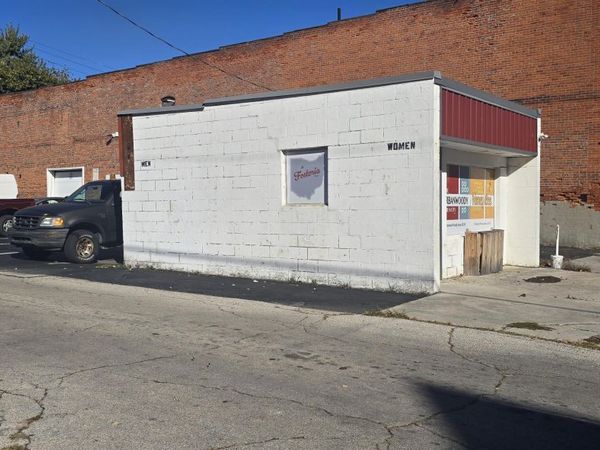 134 E Tiffin Street , Fostoria, OH 44830