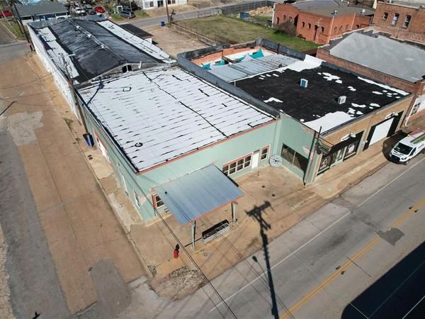 200 E Goliad Avenue, Crockett, TX 75835