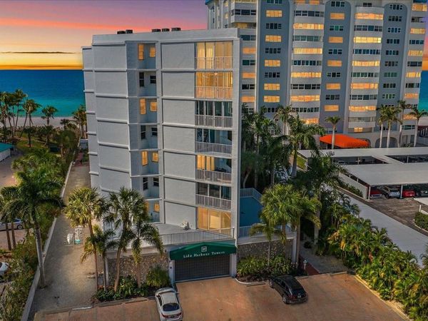 1770 BENJAMIN FRANKLIN DR, Unit 704, SARASOTA, FL 34236