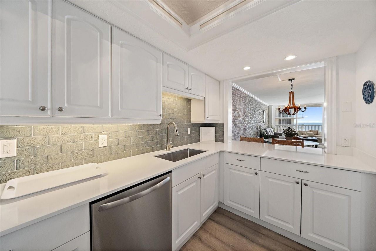 1770 Benjamin Franklin Dr, Unit 704, Sarasota, FL 34236 Photo