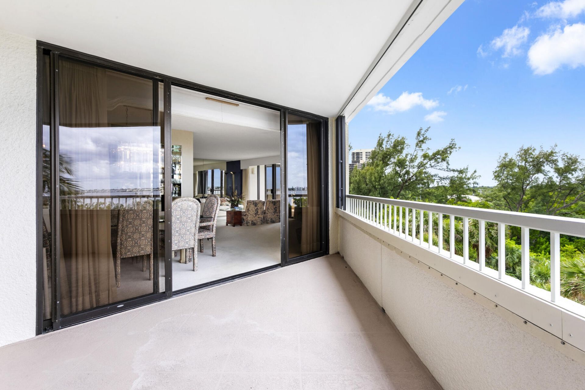 5070 N Ocean Drive, Unit 2c, Singer Island, FL 33404 Photo