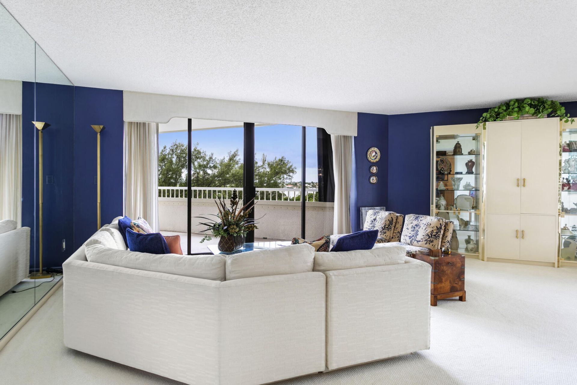 5070 N Ocean Drive, Unit 2c, Singer Island, FL 33404 Photo