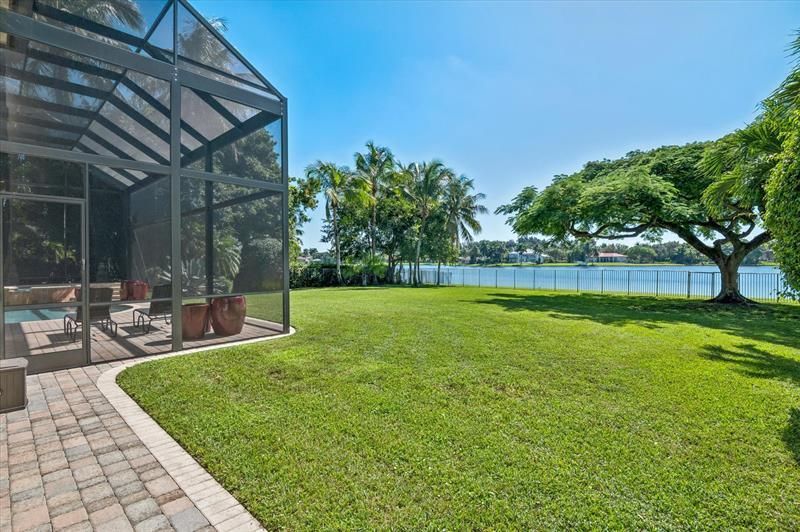 10372 N Lake Vista Cir, Davie, FL 33328 Photo