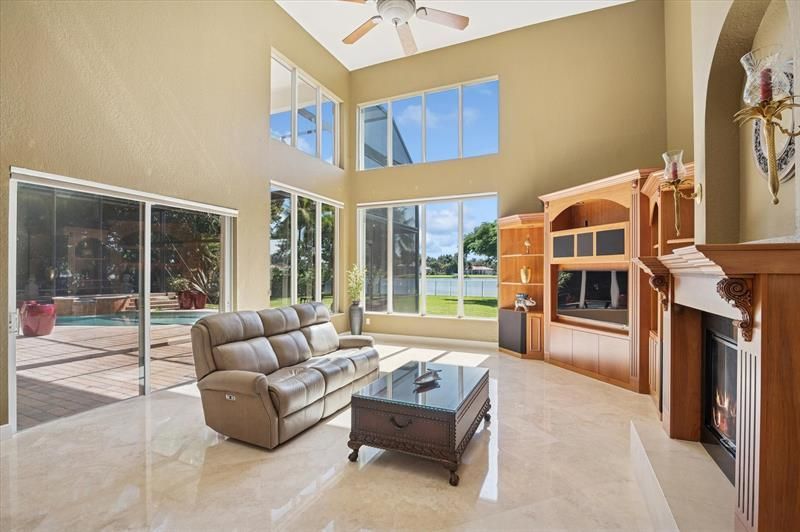 10372 N Lake Vista Cir, Davie, FL 33328 Photo