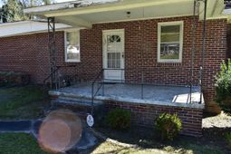 103 Hutto Court photo 4