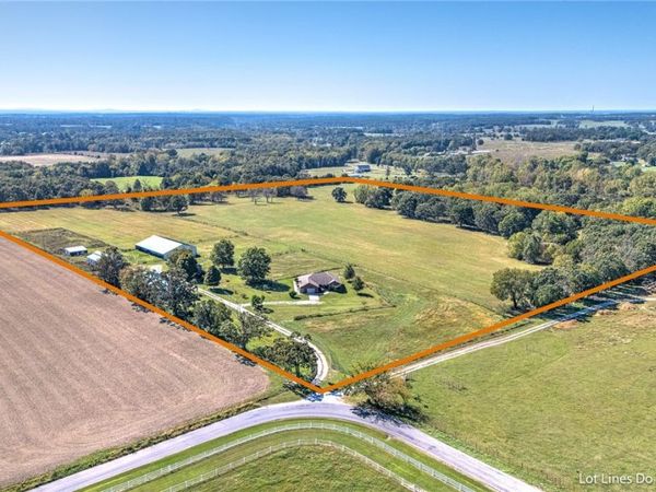 15701 Vaughn Road, Decatur, AR 72722