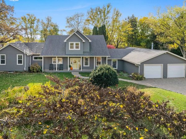 43W140 Campton Hills Road, Elburn, IL 60119