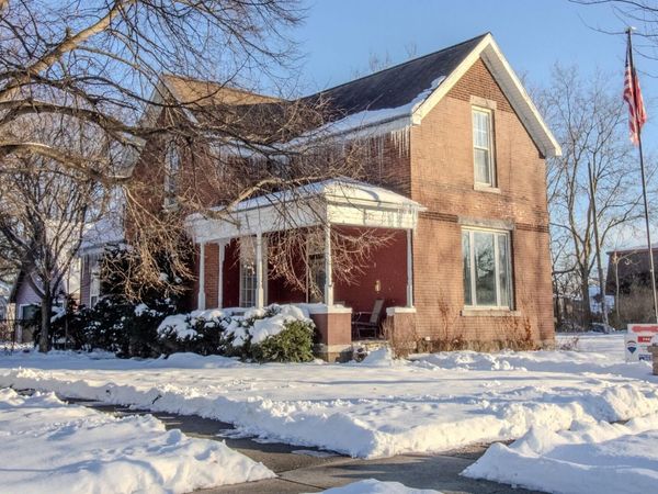 302 S Main Street, Knox, IN 46534