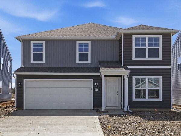 938 Sherwood Loop, Bellefontaine, OH 43311