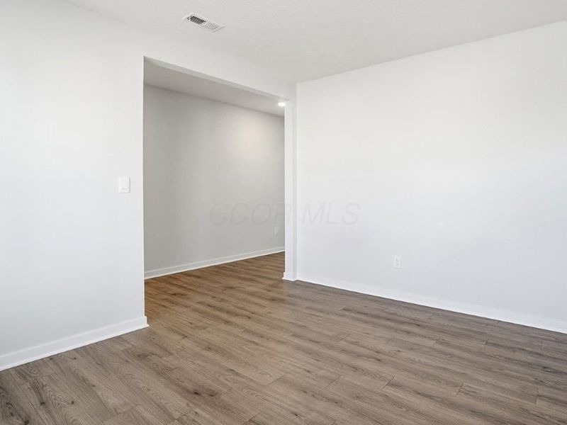 938 Sherwood Loop, Bellefontaine, OH 43311 Photo 18