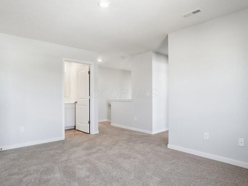 938 Sherwood Loop, Bellefontaine, OH 43311 Photo 23