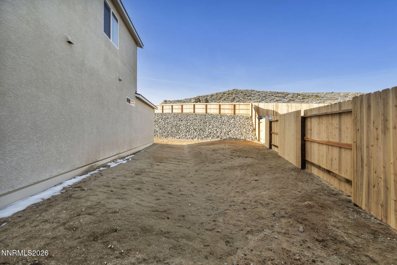 690 E Patrician Drive, Reno, NV 89506 Photo