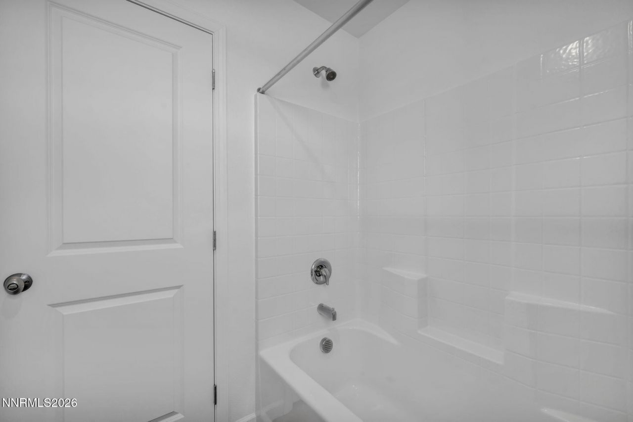 690 E Patrician Drive, Reno, NV 89506 Photo