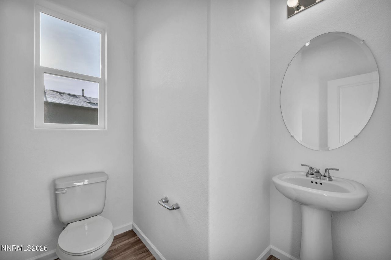 690 E Patrician Drive, Reno, NV 89506 Photo