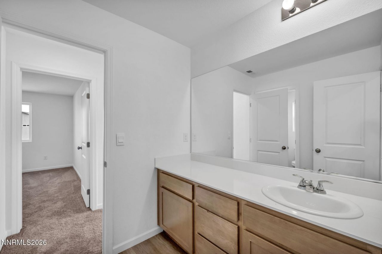 690 E Patrician Drive, Reno, NV 89506 Photo