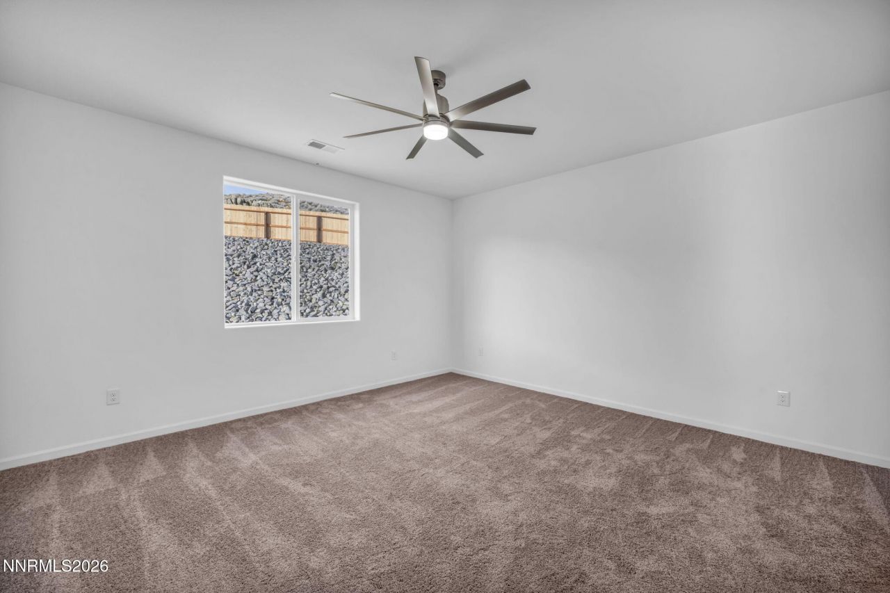 690 E Patrician Drive, Reno, NV 89506 Photo