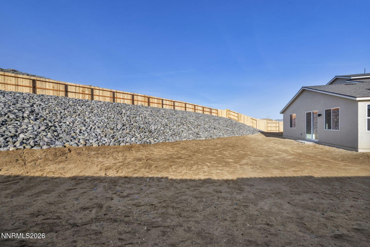 690 E Patrician Drive, Reno, NV 89506 Photo