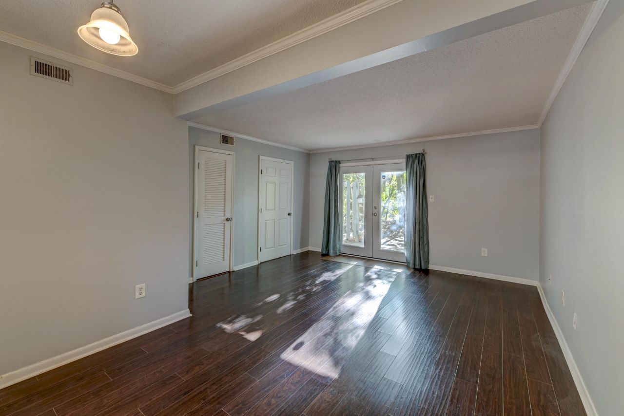 2362 Parsonage Road Photo 4