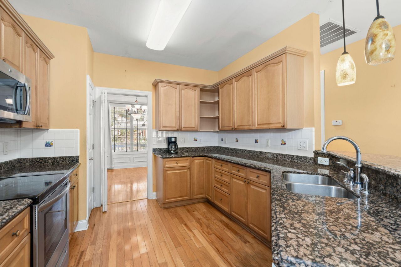 1758 Wayah Drive Photo 16