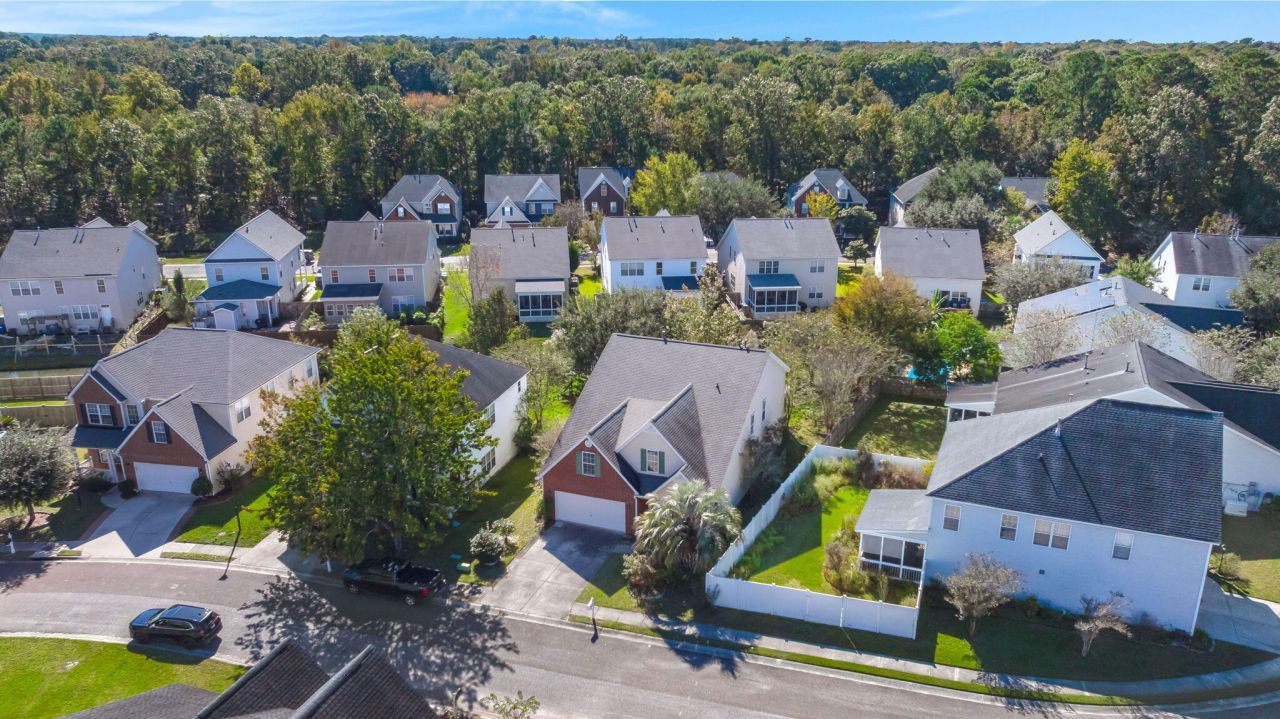 1758 Wayah Drive Photo 4