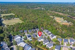 1758 Wayah Drive photo 4