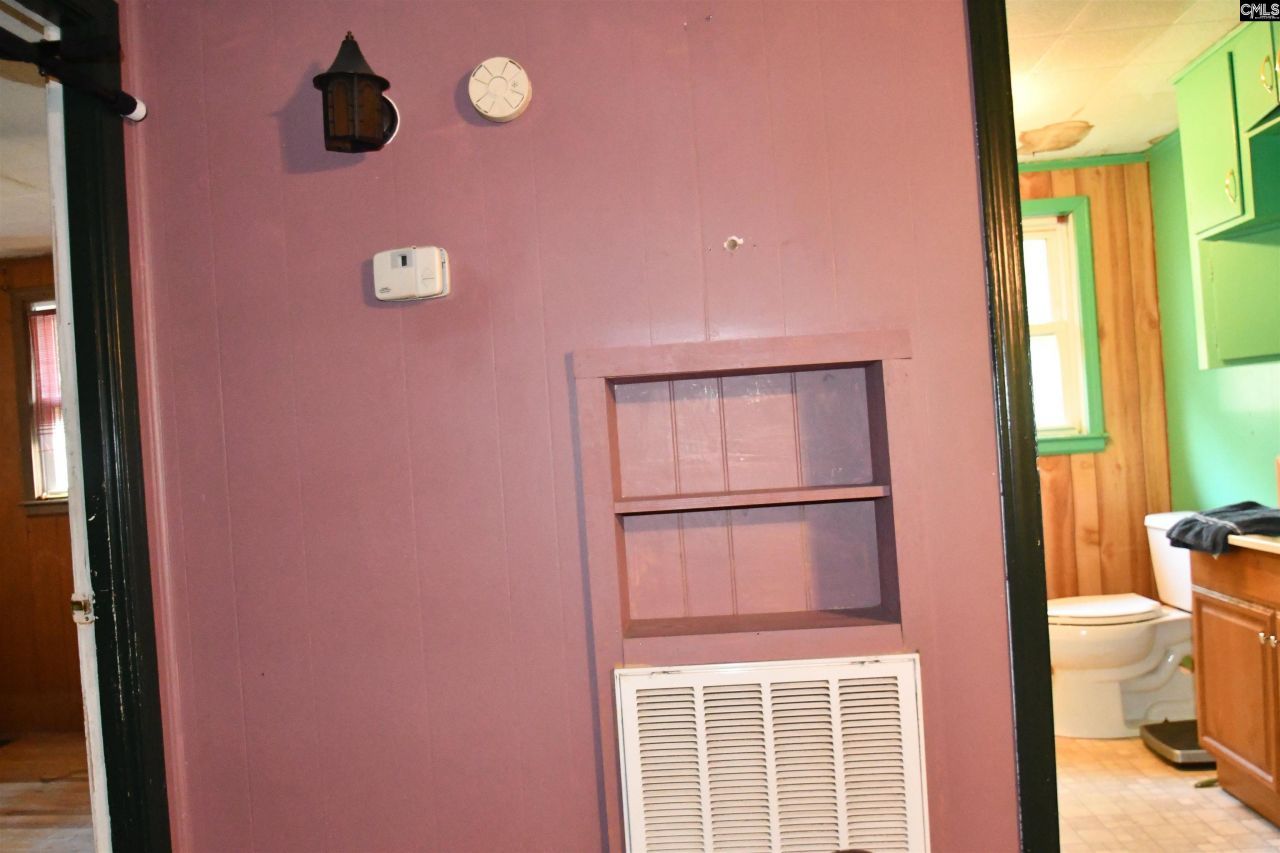 2402 Rosalyn Drive Photo 15