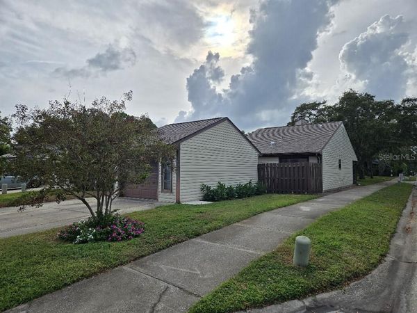 156 DEVON COURT, DUNEDIN, FL 34698