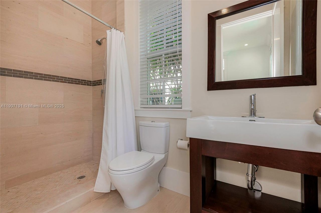 7745 SW 54th Ave, Miami, FL 33143 Photo