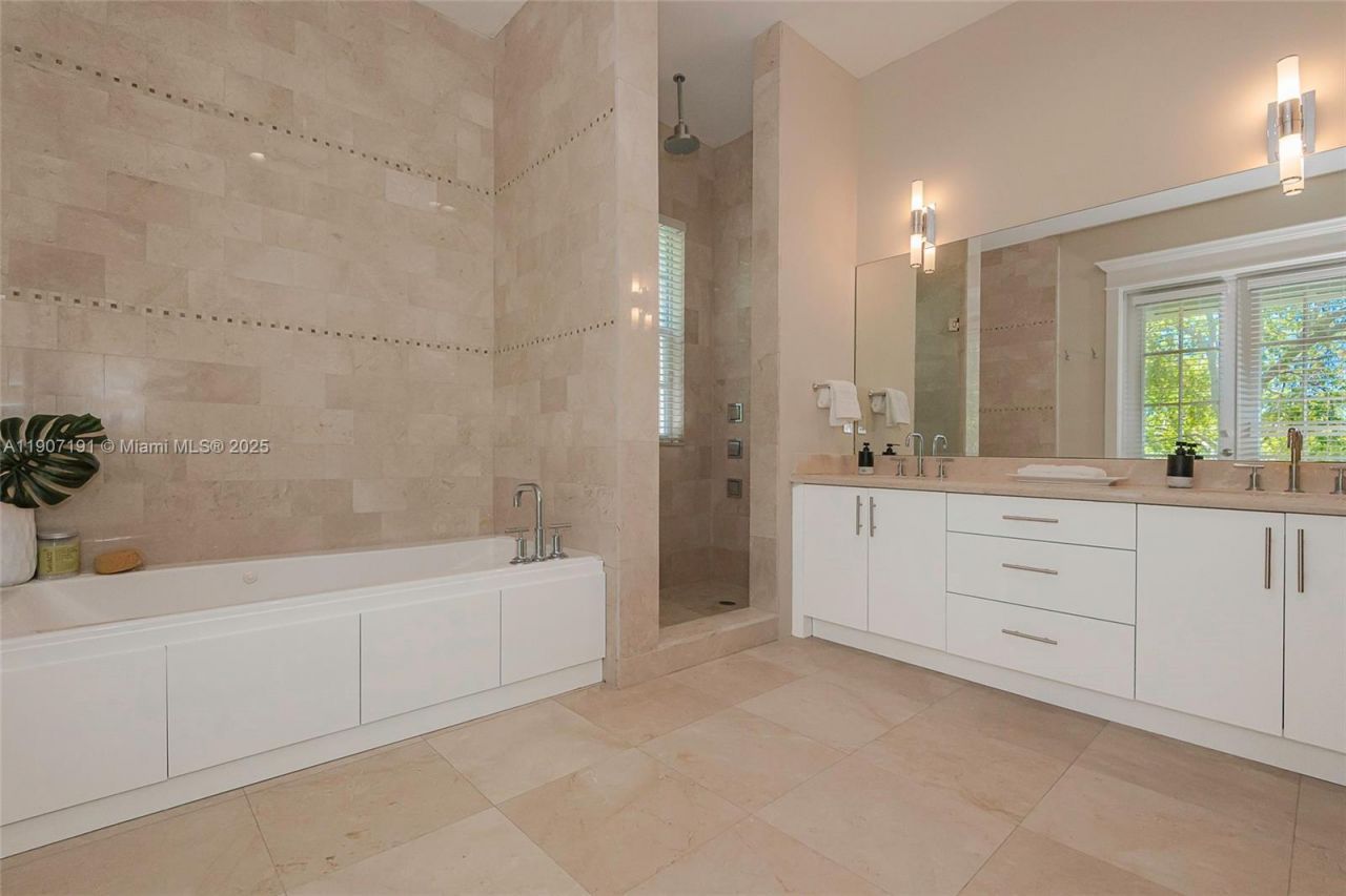 7745 SW 54th Ave, Miami, FL 33143 Photo