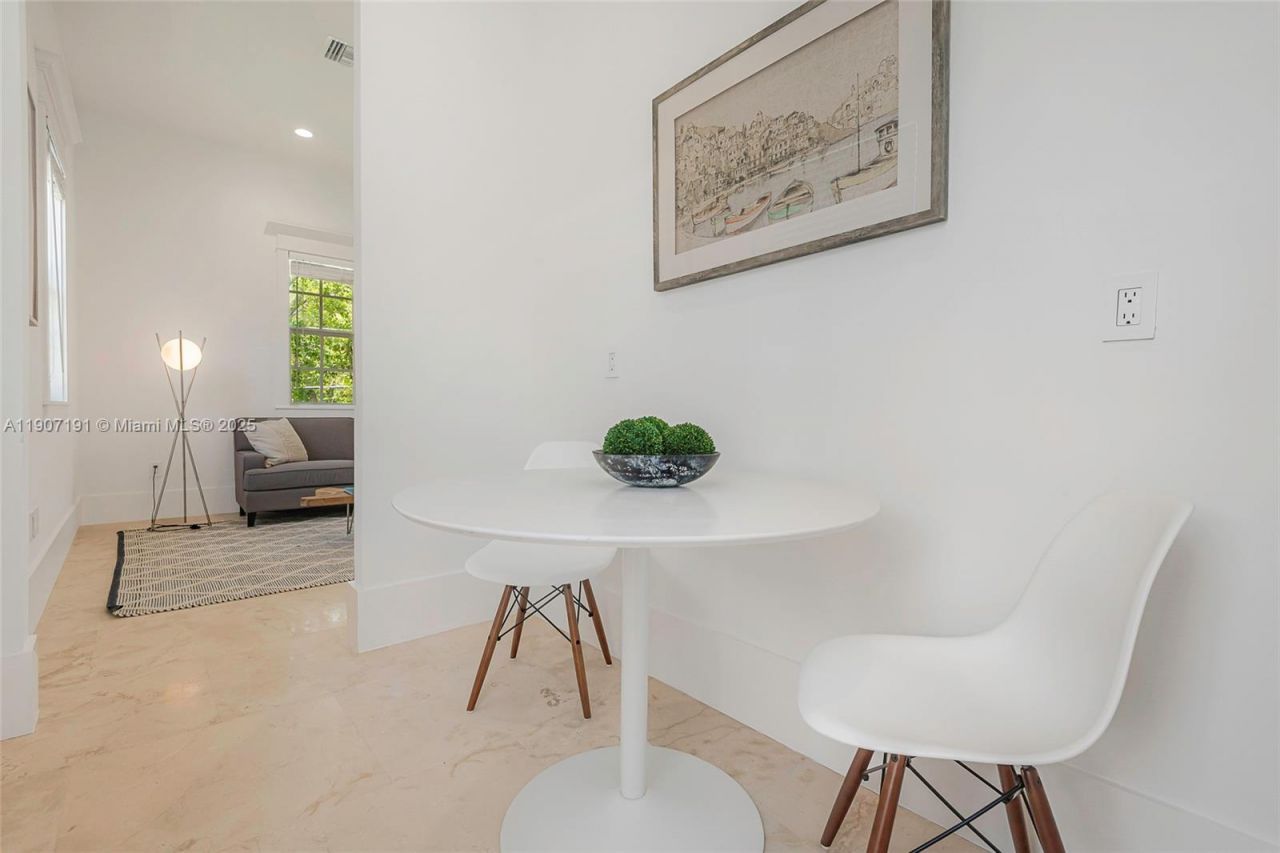 7745 SW 54th Ave, Miami, FL 33143 Photo